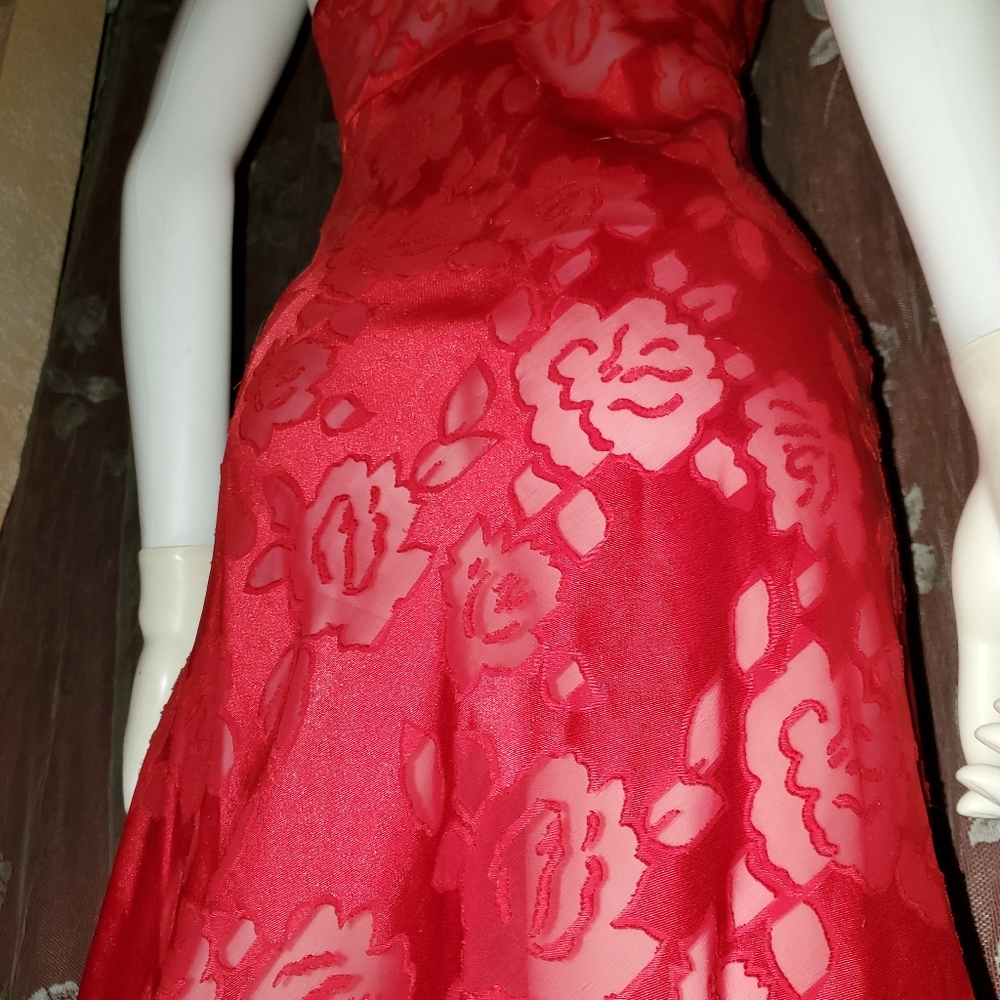 Vintage-❤ Gorgous Red Silky Negligee by VS❤ - Picture 8 of 11